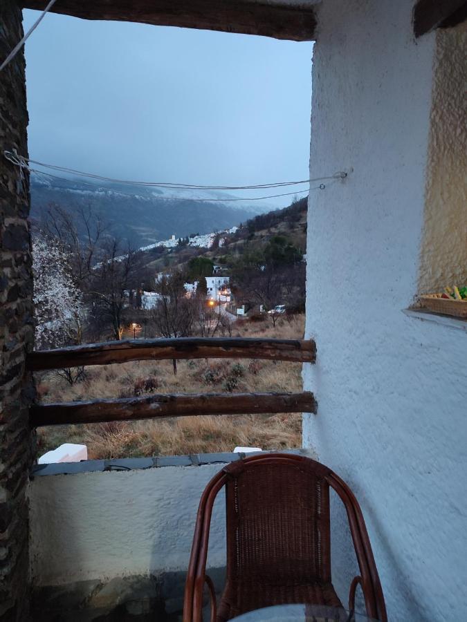Casa Alpujarrena Fina Numero 27 Bubion Bagian luar foto