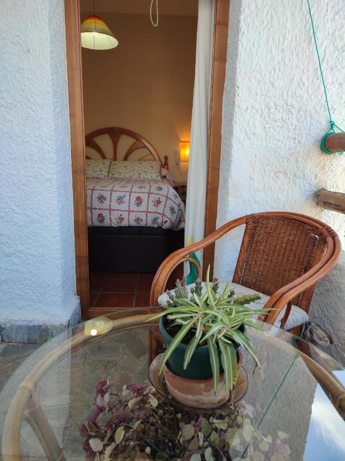Casa Alpujarrena Fina Numero 27 Bubion Bagian luar foto